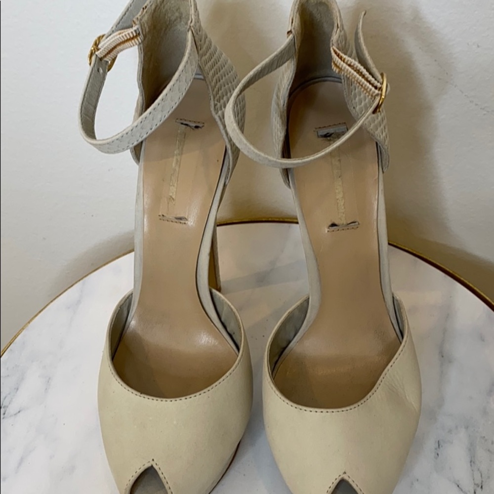Open Toe Platforms - Picture 2 of 6